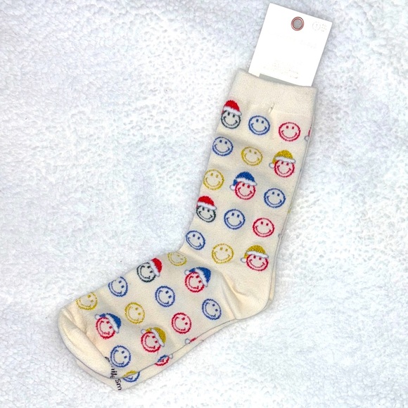 American Eagle Outfitters Accessories - AE Holiday Smily Face Crew Socks